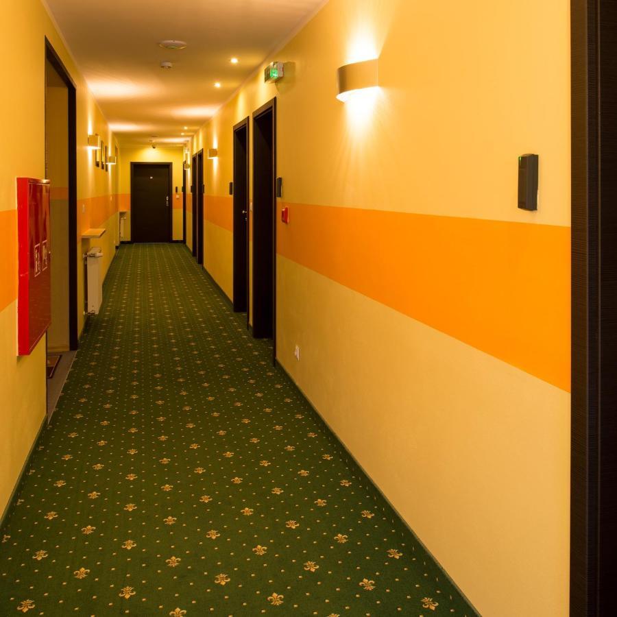 Motel Lesta Lachowka Duza 外观 照片